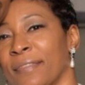 Meet your Posher, Valarie